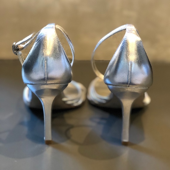 Enzo Angiolini Silver Sandal Heels - Picture 4 of 5